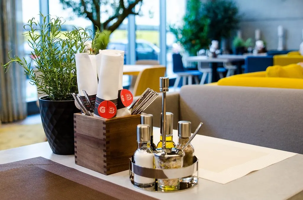 Novotel Muenchen City Arnulfpark Hotel